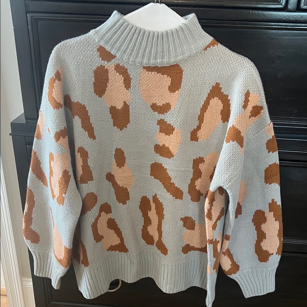 Patterned‎ Sweater